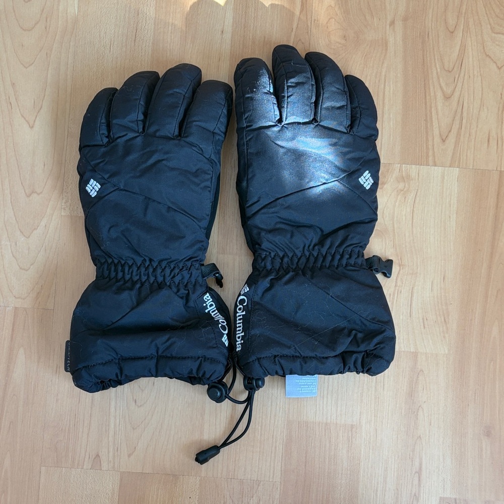 Columbia Black Winter Gloves